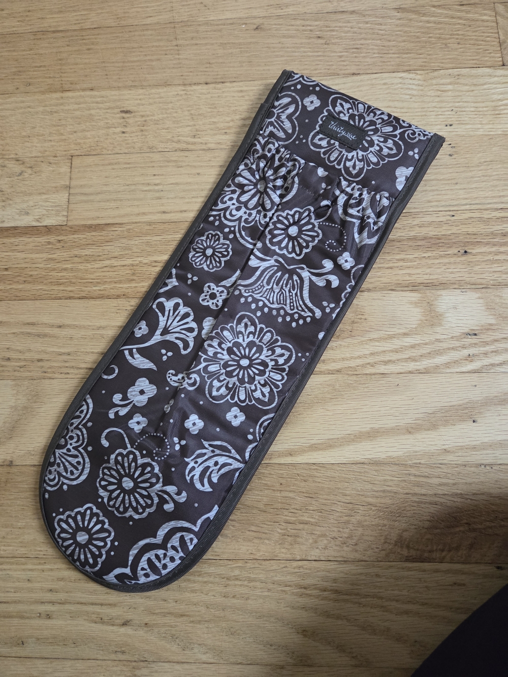 Thirty-One Flat Iron Case In Brown Woodblock Floral